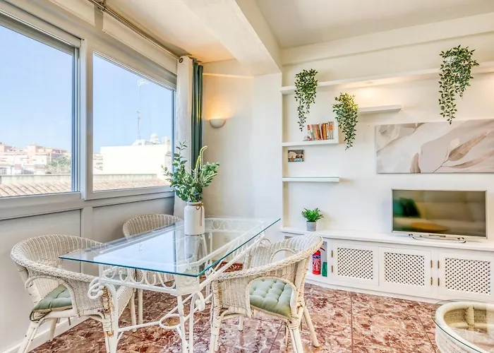 Apartment Hanami Avenida De Espana Mountain View 4d